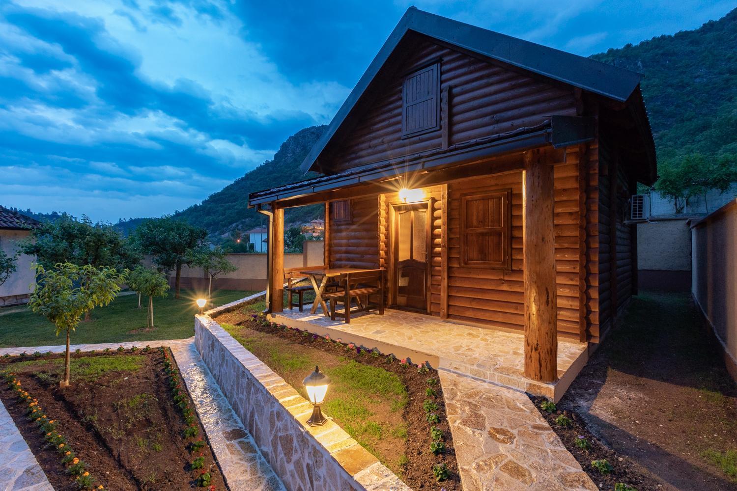 Ethno Lodge Ab Вирпазар Екстериор снимка