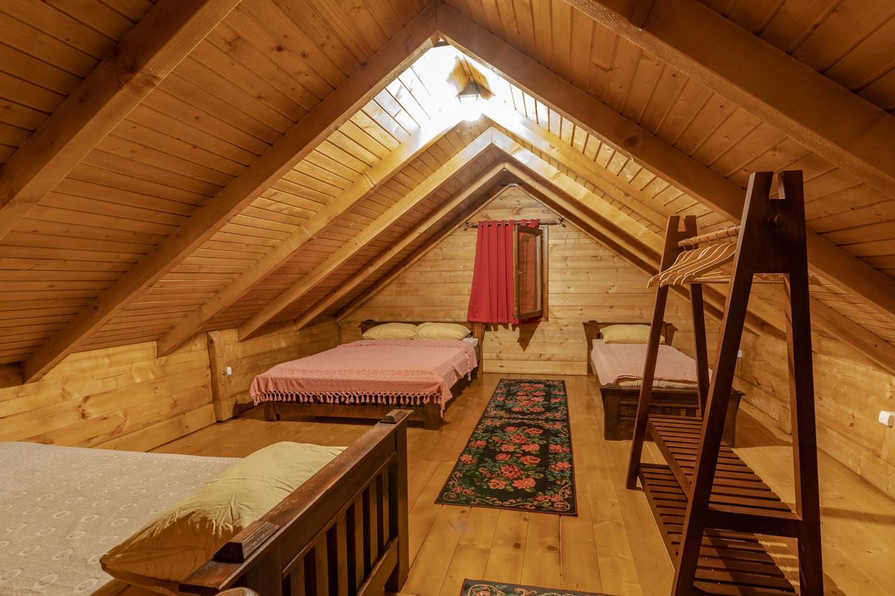 Ethno Lodge Ab Вирпазар Екстериор снимка