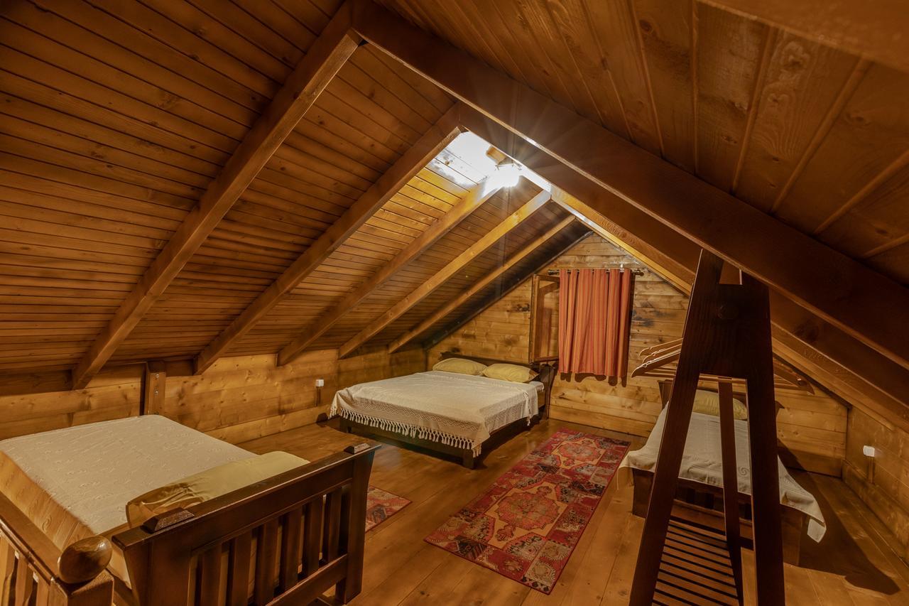 Ethno Lodge Ab Вирпазар Екстериор снимка